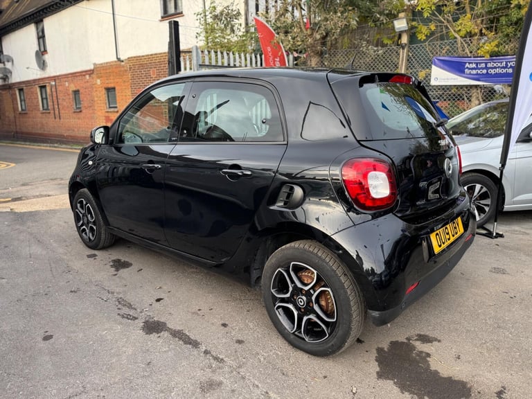 2019 smart forfour 0.9T Prime (Premium Plus) Twinamic Euro 6 (s/s) 5dr HATCHBACK Petrol Automatic