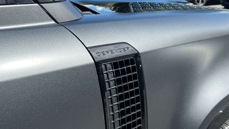 2023 Land Rover Defender 5.0 P525 V8 Carpathian Edition 90 3dr Auto ESTATE PETROL Automatic