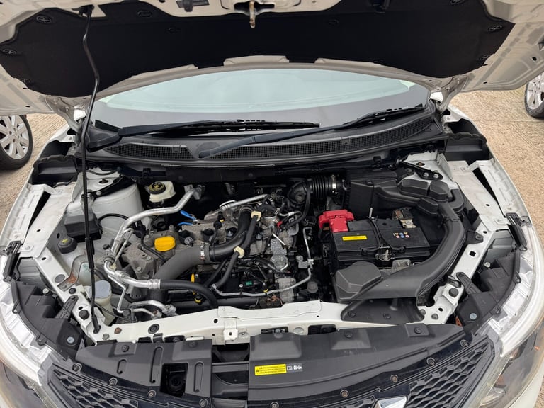 2017 Nissan Qashqai 1.2 DIG-T N-Connecta SUV 5dr Petrol XTRON 2WD Euro 6 (s/s)