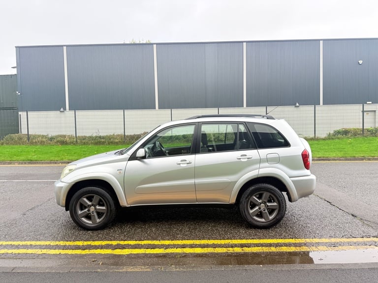 2004 Toyota RAV4 2.0 XT3 5dr Automatic, 64K MILES ESTATE Petrol Automatic