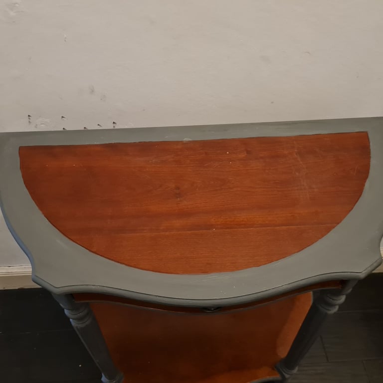 Charming reproduction antique style console