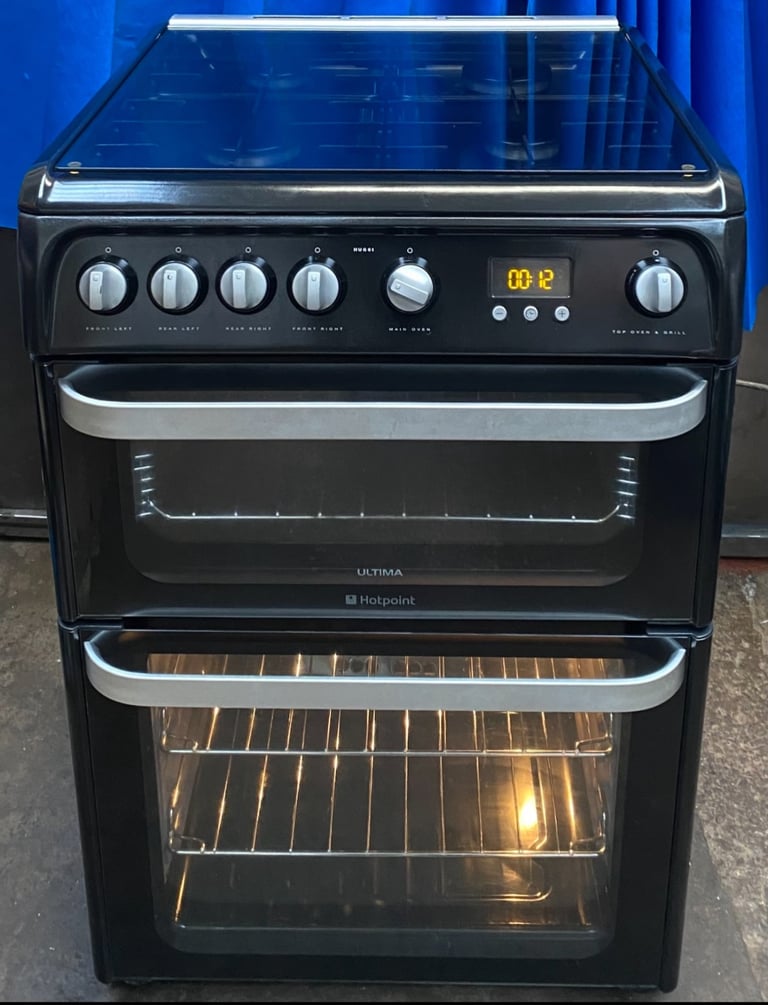 image for Hotpoint HUG61K 60cm Double Oven Gas Cooker - Black 