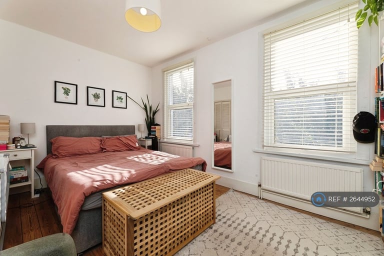 2 bedroom house in Goldsmith Road, London, E17 (2 bed) (#2644952)