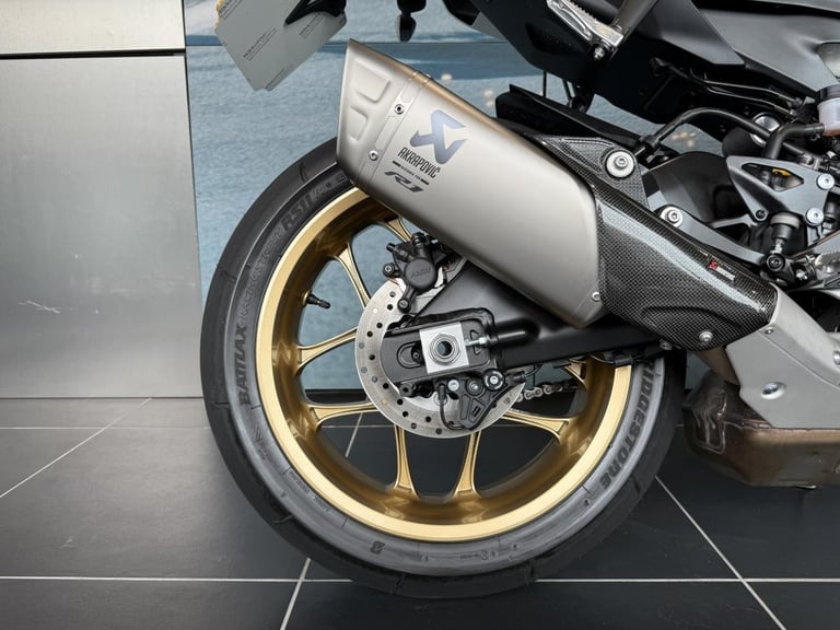 For Sale – 2023 Yamaha R1 60th Anniversary 