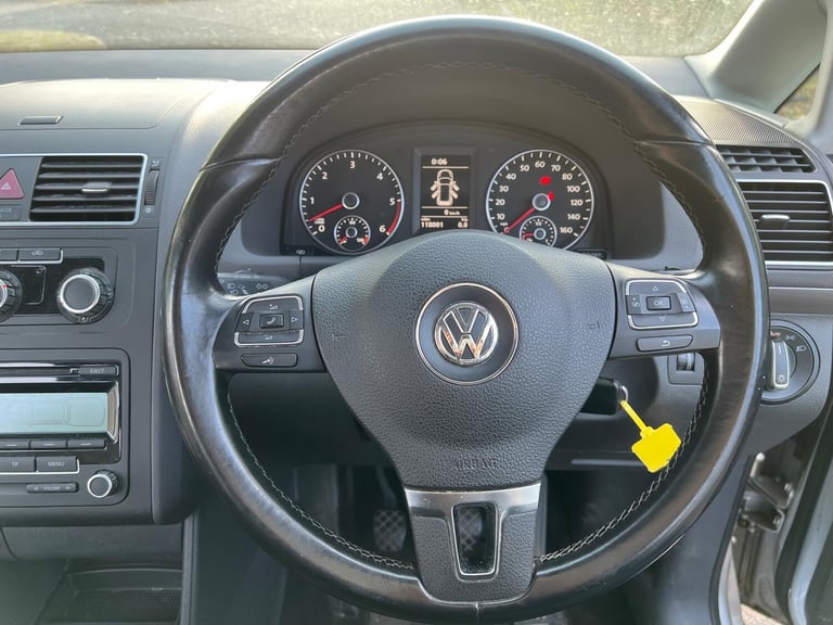 2011 Volkswagen Touran 1.6 TDI 105 SE 5dr MPV Diesel Manual
