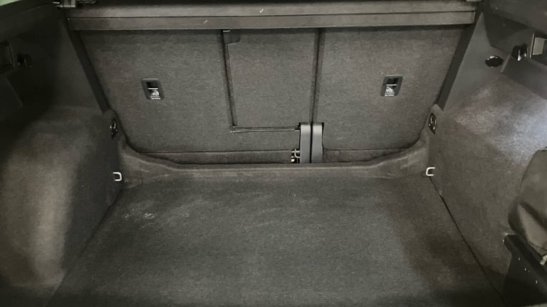 2022 Volkswagen Tiguan 2.0 TDI R-Line 5dr DSG Diesel Estate Estate Diesel Automatic