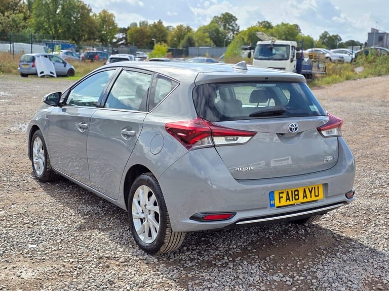 2018 Toyota Auris 1.8 VVT-h Icon CVT Euro 6 (s/s) 5dr Hatchback Hybrid Automatic