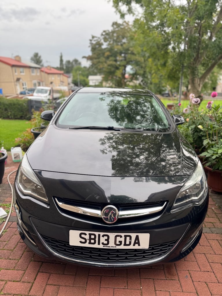 Vauxhall, ASTRA, Hatchback, 2013, Manual, 1398 (cc), 5 doors