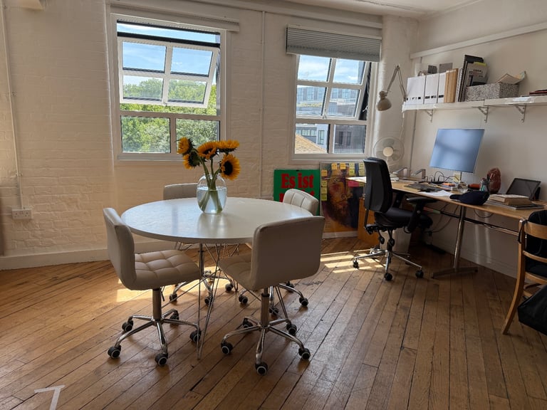 Desk available in creative studio in Shoreditch