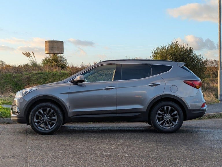 2016 Hyundai Santa Fe 2.2 CRDi Blue Drive Premium 4WD Euro 6 (s/s) 5dr ESTATE Diesel Manual