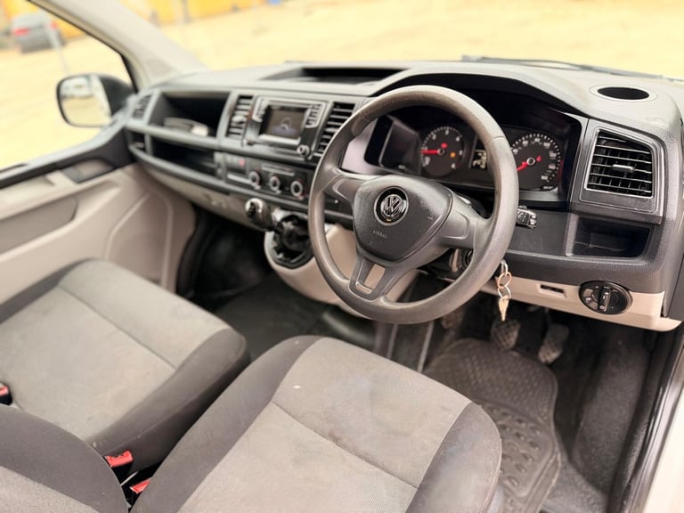 2017 Volkswagen Transporter 2.0 TDI BMT 102 Startline Van Euro 6 PANEL VAN Diesel Manual