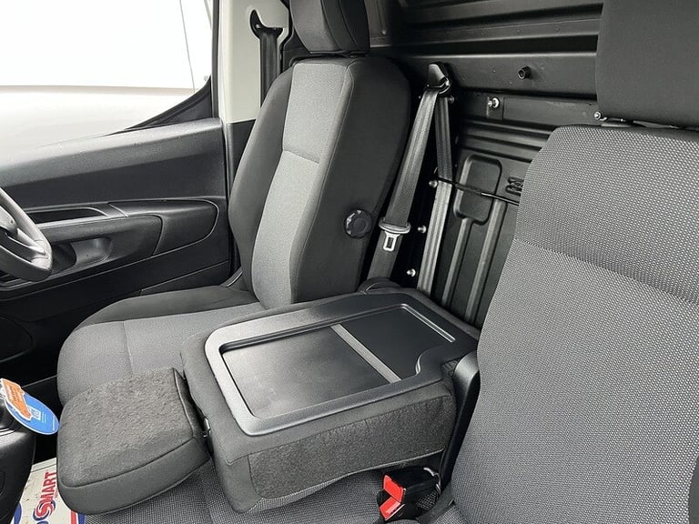 2021 Vauxhall Combo SPORTIVE 1.5CDTi 100 2300 SWB (3 SEAT) Panel Van Diesel Manual