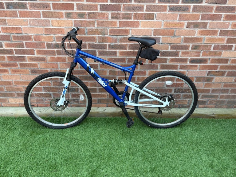 image for Apollo Outrider Men’s Bicycle 