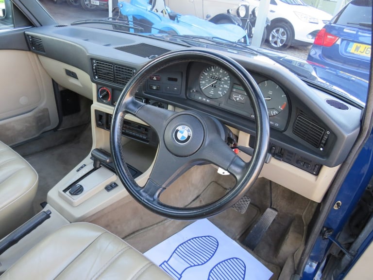 1987 BMW 5 Series 525E LUX 4 DOOR AUTO SALOON Petrol Automatic