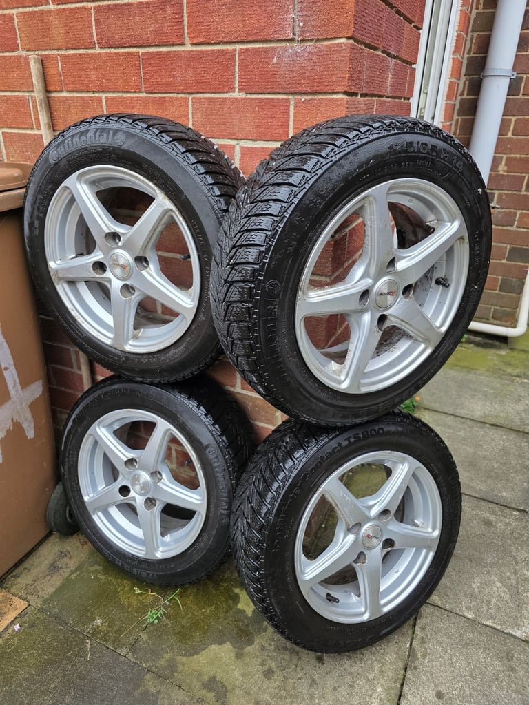 Winter car tyres