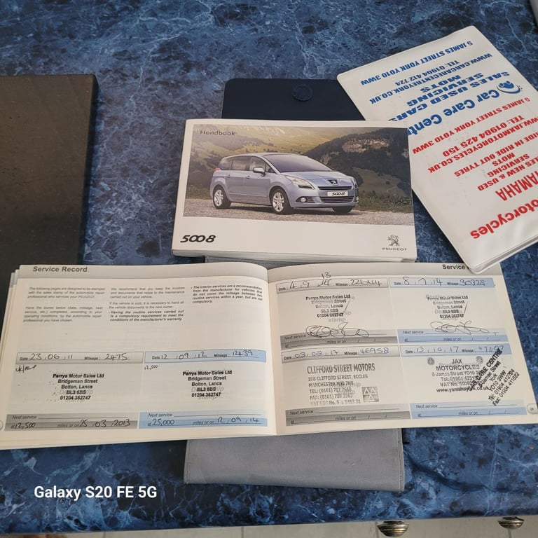 Peugeot, 5008, MPV, 2011, Manual, 1560 (cc), 5 doors