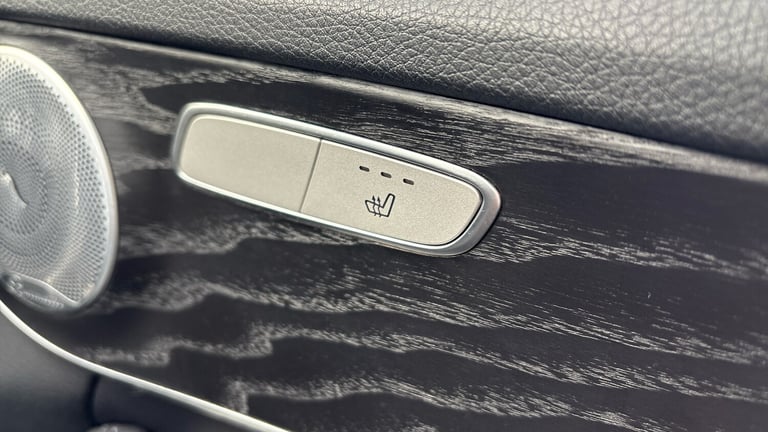 2019 Mercedes-Benz C Class C220d AMG Line Premium Plus 4dr 9G-Tronic Diesel Saloon Saloon Diesel ...