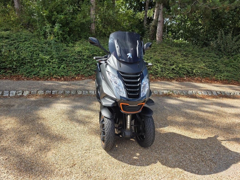 2014 Peugeot Metropolis 400 RS