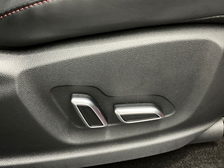 2022 MG MG HS 1.5 T-GDI Exclusive 5dr DCT Hatchback PETROL Automatic