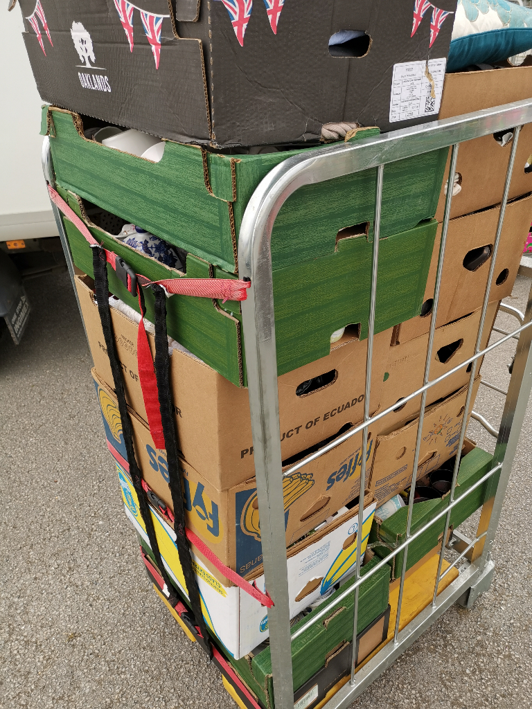 image for Joblot of various items, cage full suitable for Car boot market