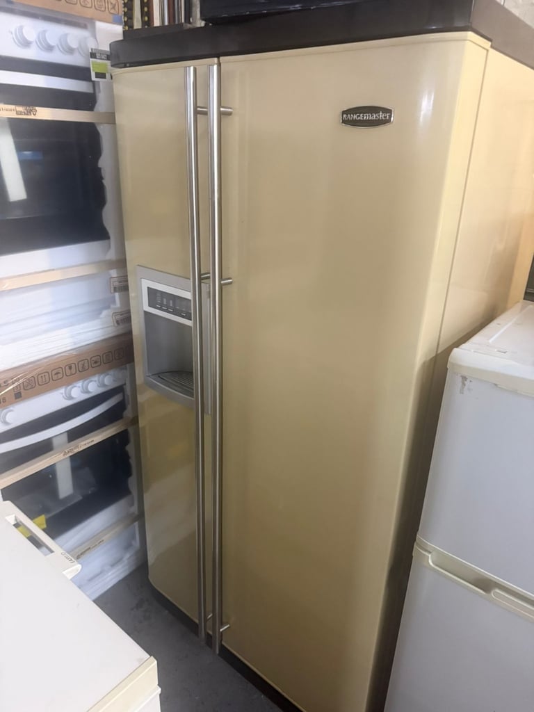 image for American fridge freezer | can deliver nearby 
