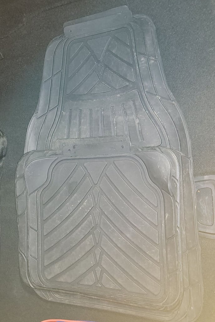 Used Car Mats, Full Set Rubber Car Mats