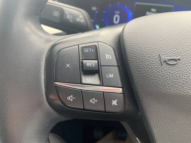 2022 Ford Kuga 1.5 ECOBOOST TITANIUM 5DR Hatchback PETROL Manual