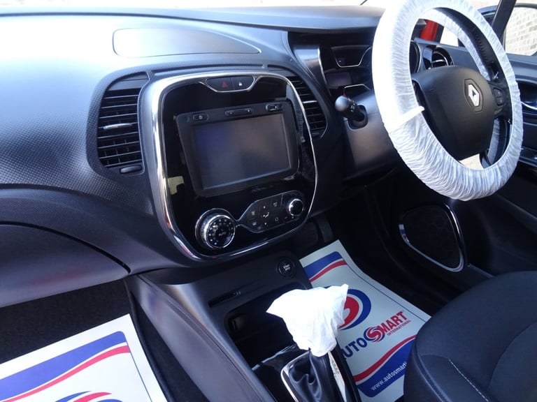 Renault Captur 1.5 dCi 90 Dynamique S Nav 5dr Automatic **ONLY 24000 MILES**