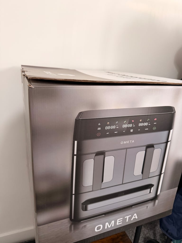 OMETA  8.5 L Dual Air Fryer With Pizza Tray 