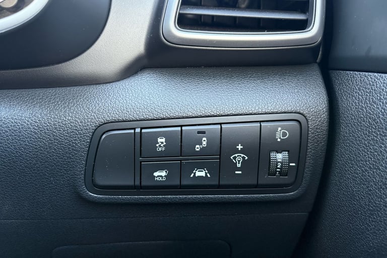 2019 Hyundai TUCSON 1.6 CRDi 136 Premium SE 5dr 2WD DCT SUV DIESEL Automatic