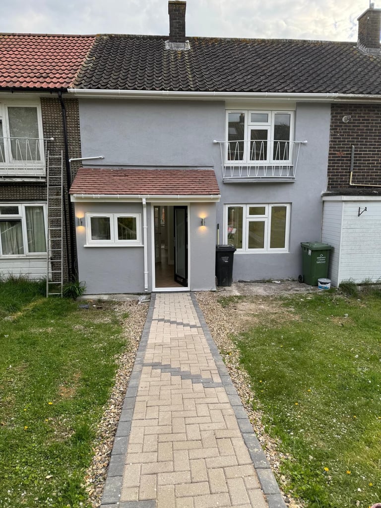 3 bed room rent in basildon