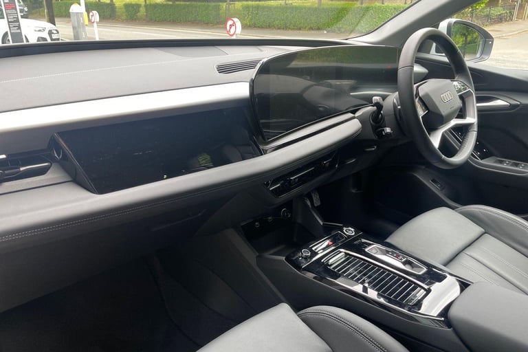 2025 Audi Q6 e-tron 100kWh Performance Sport SUV 5dr Electric Auto (306 ps) ESTATE Electric Autom...