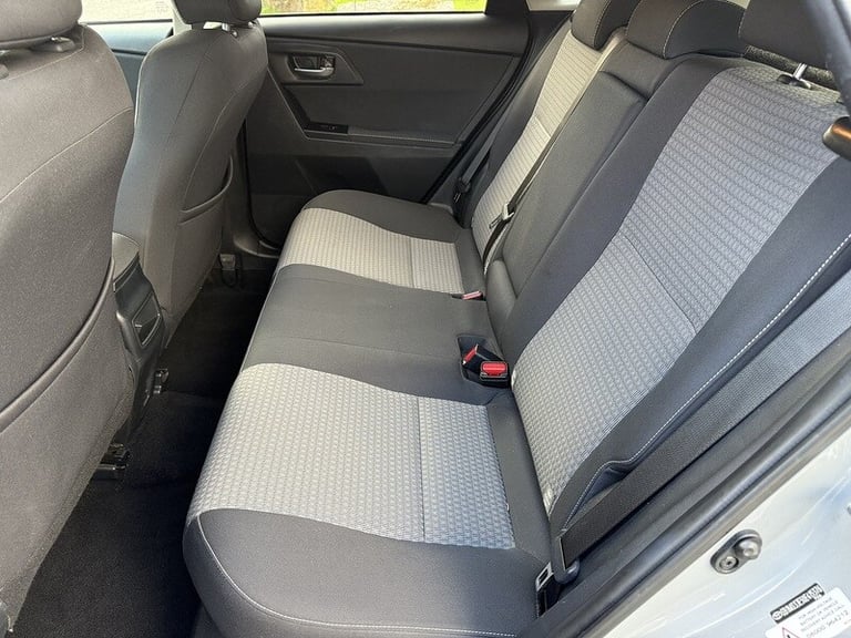 2018 Toyota Auris 1.8 Hybrid Design TSS 5dr CVT [Nav] HATCHBACK PETROL/ELECTRIC Automatic