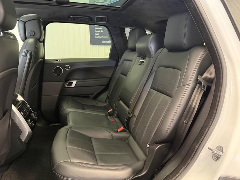 2021 Land Rover Range Rover Sport 3.0 D300 MHEV Autobiography Dynamic Auto 4WD Euro 6 (s/s) 5dr E...