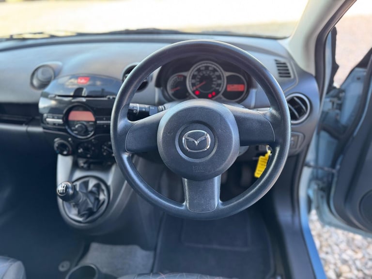 2011 Mazda Mazda2 1.3 TS Euro 5 3dr HATCHBACK Petrol Manual