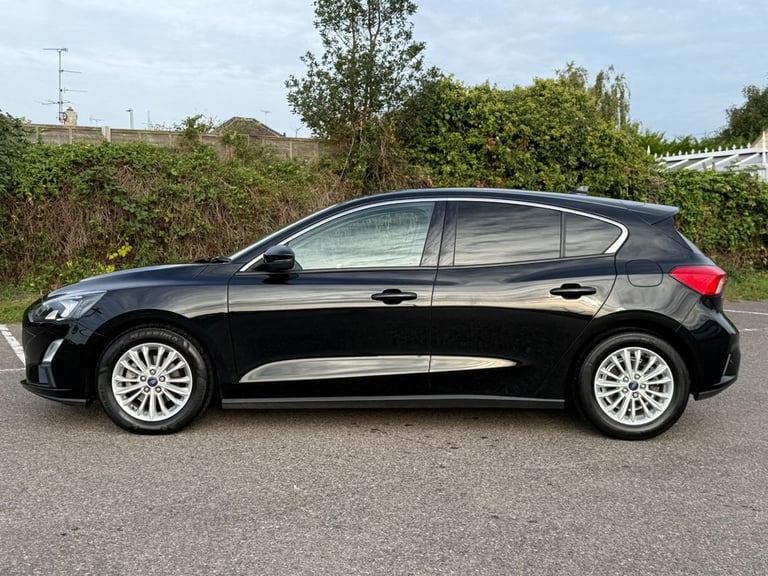2019 Ford Focus 1.0 EcoBoost 125 Titanium 5dr HATCHBACK PETROL Manual