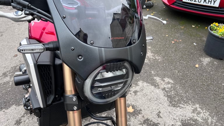 2019 Honda CB CB650RAKED (19MY) black widow can with original system fsh stunner  Tourer Petrol M...