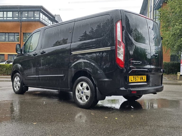 2017 Ford Transit Custom 2.0 TDCi 290 Limited Panel Van 5dr Diesel Manual L1 H2 (157 g/km, 168 bh...