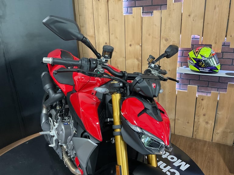 Ducati Streetfighter V2S 2025 LOW RATE FINANCE 4.9%APR HP & PCP! ORDER NOW!