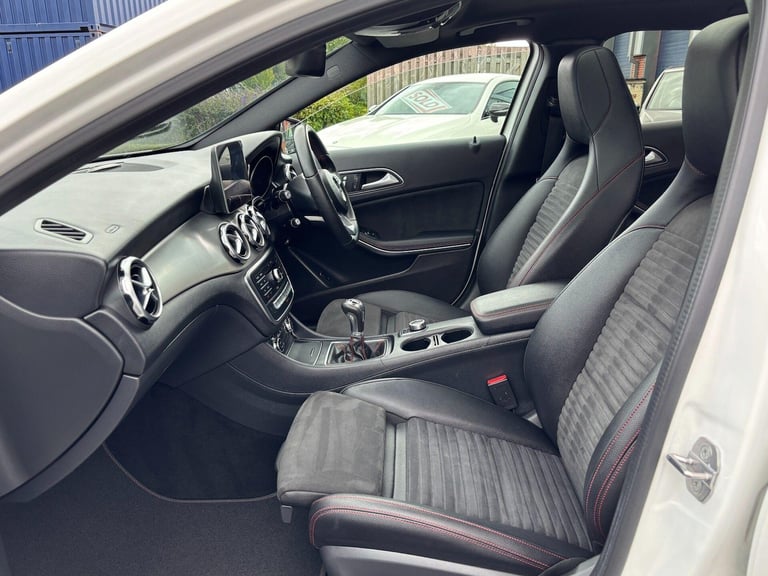 2018 Mercedes-Benz GLA 1.6 GLA200 AMG Line (Premium Plus) Euro 6 (s/s) 5dr ESTATE Petrol Manual