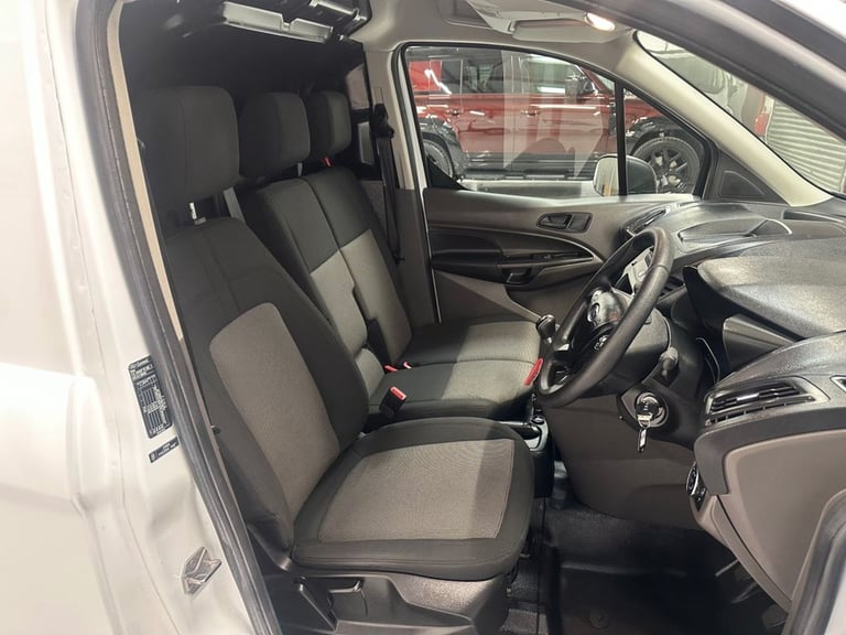 2019 68 FORD TRANSIT CONNECT 1.5 200 ECOBLUE PANEL VAN 5DR DIESEL L1 EURO 6 * 17