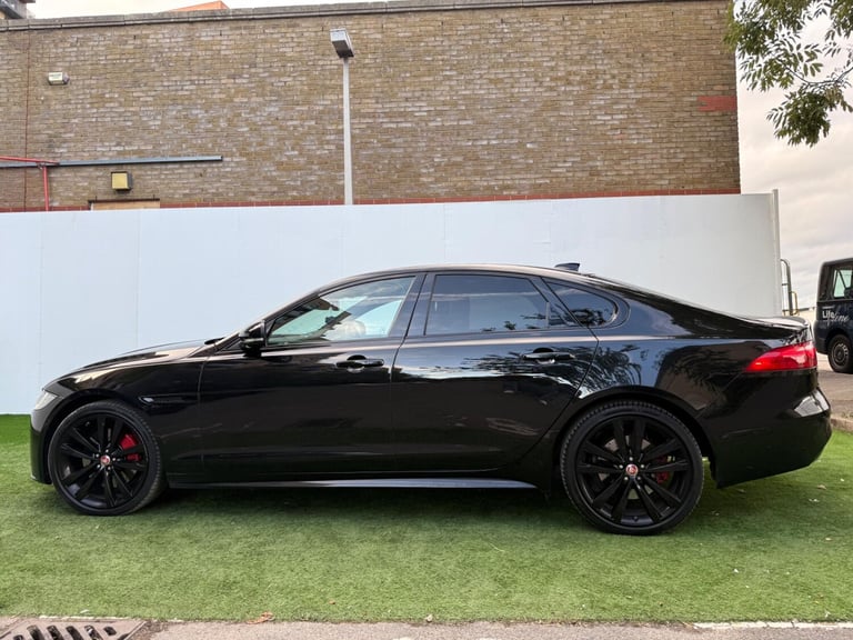 2016 Jaguar XF 3.0d V6 S 4dr Auto SALOON DIESEL Automatic
