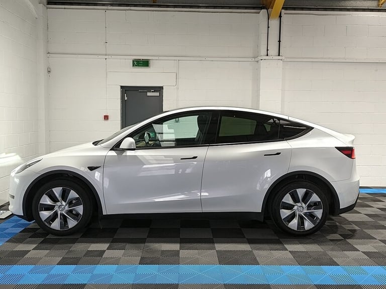 2022 Tesla Model Y Long Range AWD 5dr Auto MPV ELECTRIC Automatic