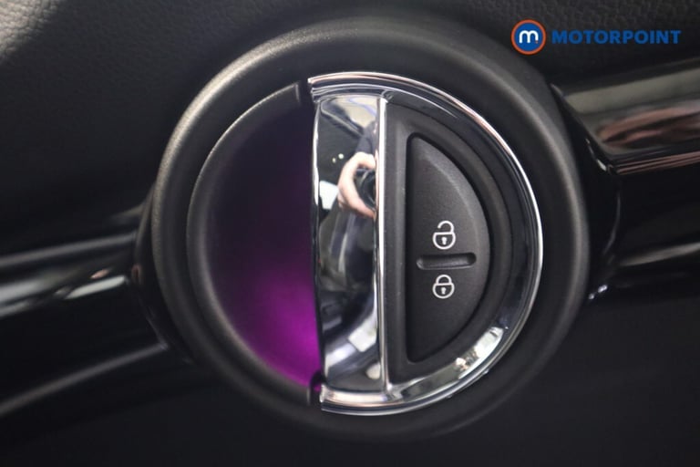 2019 MINI Hatch 2.0 Cooper S Classic II 5dr Auto [Nav Pack] Hatchback Petrol Automatic