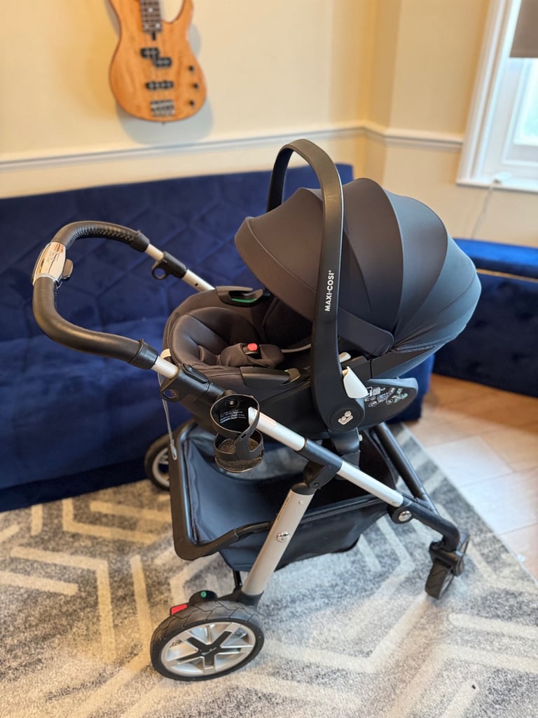 Silver Cross Pioneer Special Edition travel set 