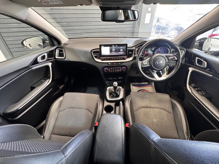 2021 Kia Ceed 1.6 CRDi MHEV 3 Euro 6 (s/s) 5dr HATCHBACK Diesel/Electric Hybrid Manual