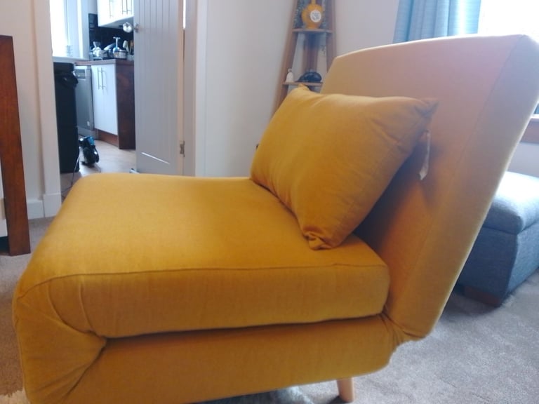 Single chair sofa bed