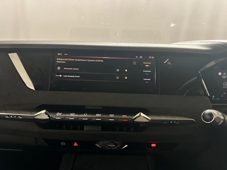 2023 DS Automobiles DS 4 1.6 E-TENSE 12.4kWh Performance Line + EAT8 Euro 6 (s/s) 5dr HATCHBACK P...