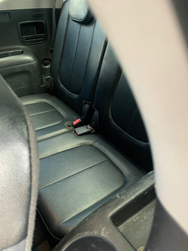 Kia, CARENS, MPV, 2012, Manual, 1582 (cc), 5 doors