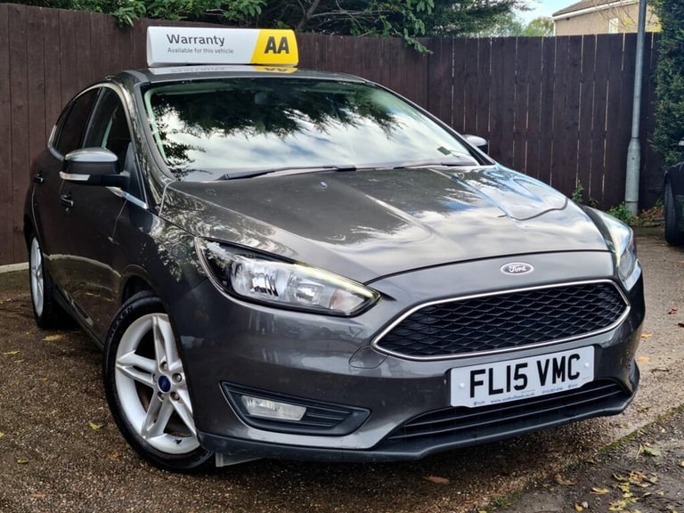 image for 2015 Ford Focus 1.6 TDCi Zetec Euro 5 (s/s) 5dr Hatchback Diesel Manual